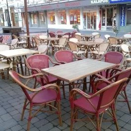 La Bodega Bistro & Cafe, Nyíregyháza - Külső kép