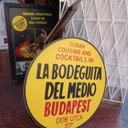 La Bodeguita del Medio Budapest - Külső kép