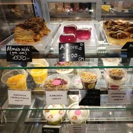 La Perla Café Budapest - Étel/ital