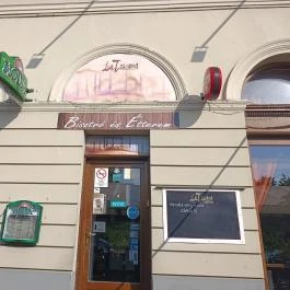 La Toscana Bisztró Cegléd - Külső kép