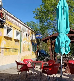 La Viva Mexicana