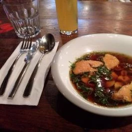 L! - Laci Konyha Budapest - Étel/ital