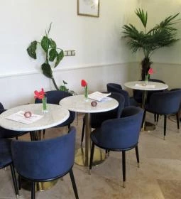 Lady Hamilton Kávéház