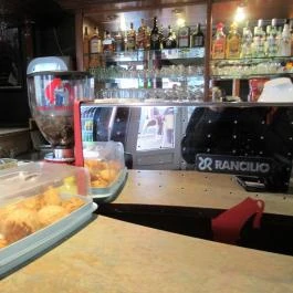 Laguna Kávézó, Dabas - Belső