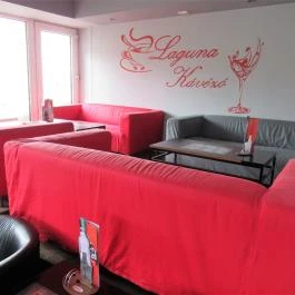 Laguna Kávézó, Dabas - Belső