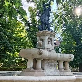 Lajos kútja Budapest - Külső kép