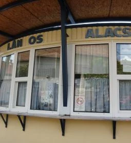 Lángos-Palacsinta Büfé - Gyöngyösi Piac