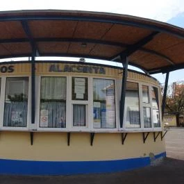 Lángos-Palacsinta Büfé - Gyöngyösi Piac Gyöngyös - Külső kép