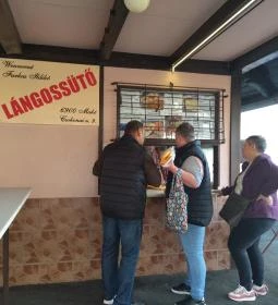 Lángossütő - Városi Piac