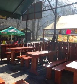 Lapos Büfé Falatozó