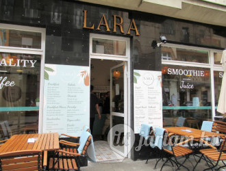 Lara Café, Budapest
