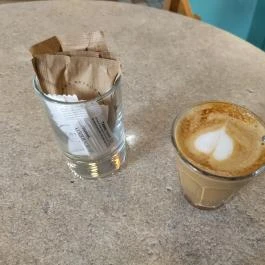 Lara Café Budapest - Étel/ital