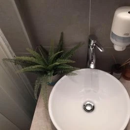 Lara Café Budapest - Mosdó