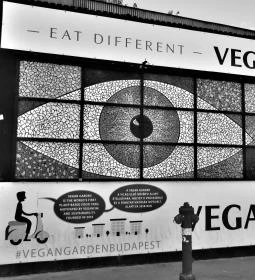 Las Vegan's - Vegan Garden