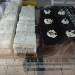 László Cukrászda Budapest - Étel/ital