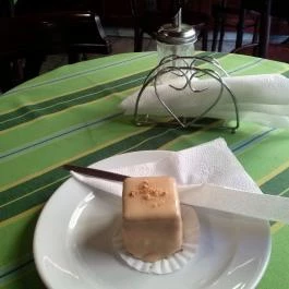 László Cukrászda Budapest - Étel/ital