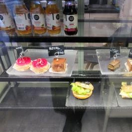 László Pékség & Kávézó - Fényes Elek utca Budapest - Egyéb