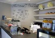 László Pékség & Kávézó - Fényes Elek utca Budapest