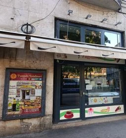LATA Cukrászda és Pékség, Fagylaltozó