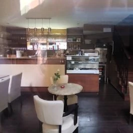 Latte Café House & Bistro Budapest - Belső