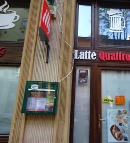 Latte Café House & Bistro