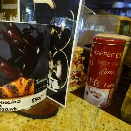 Latte Café House & Bistro Budapest - Belső