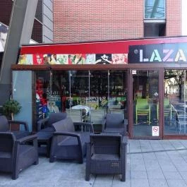 Laza Cafe & Bar - WestEnd City Center Budapest - Külső kép