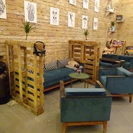 Lazy Soup & Beer Budapest - Belső