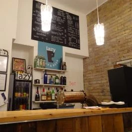 Lazy Soup & Beer Budapest - Belső