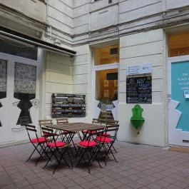 Lazy Soup & Beer Budapest - Külső kép