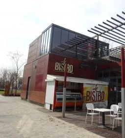 Le Bistro