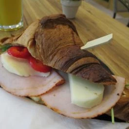 Le Garden - Kávézó & Borház, Budapest - Étel/ital