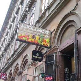Lé - Juice & More Budapest - Külső kép