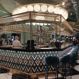 Le Petit Beefbar - W Budapest Hotel, Budapest - Belső