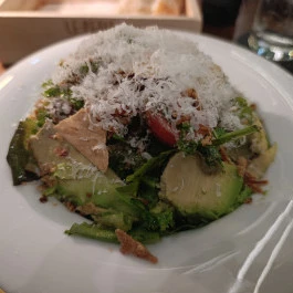 Le Petit Beefbar - W Budapest Hotel, Budapest - Étel/ital