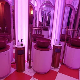 Le Petit Beefbar - W Budapest Hotel, Budapest - Mosdó