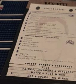 Le Troquet, Bistrot Français