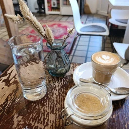 Leche Cafe Budapest - Étel/ital