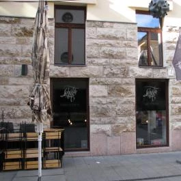 Léhűtő - Kézműves Söröző - Gozsdu Udvar, Budapest - Külső kép