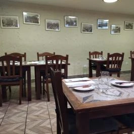 Leila's Authentic Lebanese Cuisine Budapest - Belső