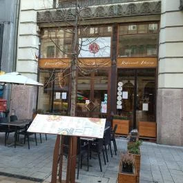 Leila's Authentic Lebanese Cuisine Budapest - Külső kép