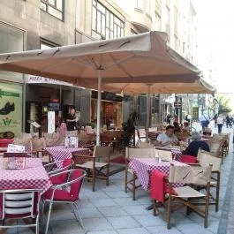 Leno Classic, Budapest - Külső kép