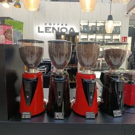 LENOA Coffee & Shop Budapest - Étel/ital