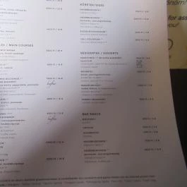 Leo Rooftop Bar Budapest - Étlap/itallap