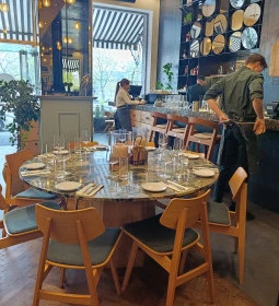 Leon Osteria