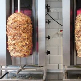 Leonidas Gyros - Mester utca Budapest - Étel/ital