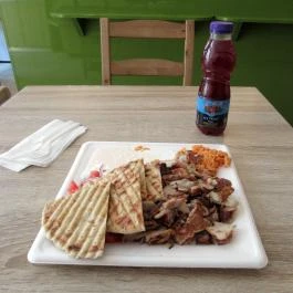 Leonidas Gyros - Mester utca Budapest - Étel/ital