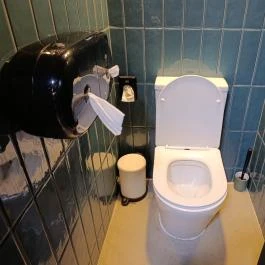 Leopard nordic pizza studio Budapest - Mosdó