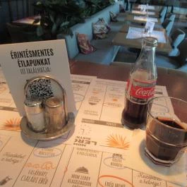 Leroy Bistro - MOM Park Budapest - Étel/ital