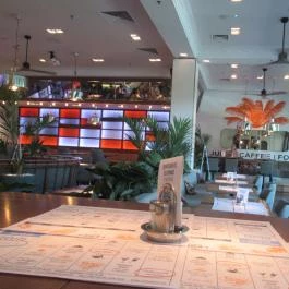 Leroy Bistro - MOM Park Budapest - Belső